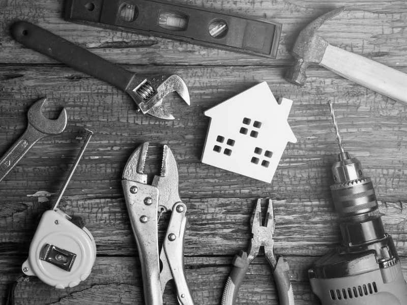 MAINTENANCE IMMOBILIÈRE